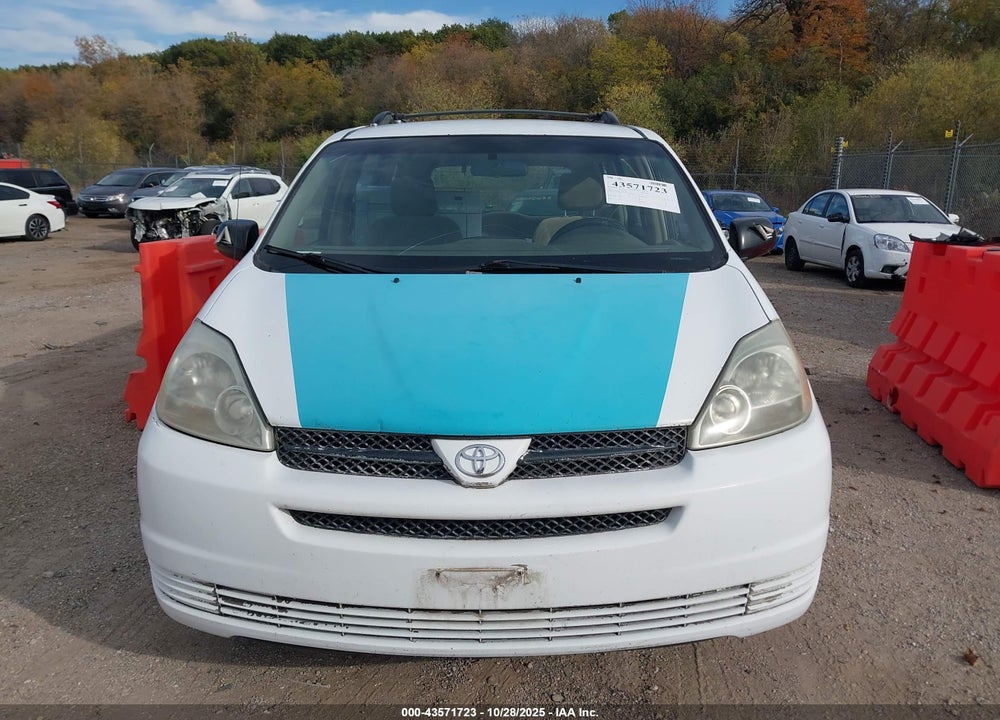 2005 TOYOTA SIENNA CE VIN: 5TDZA23C75S384899