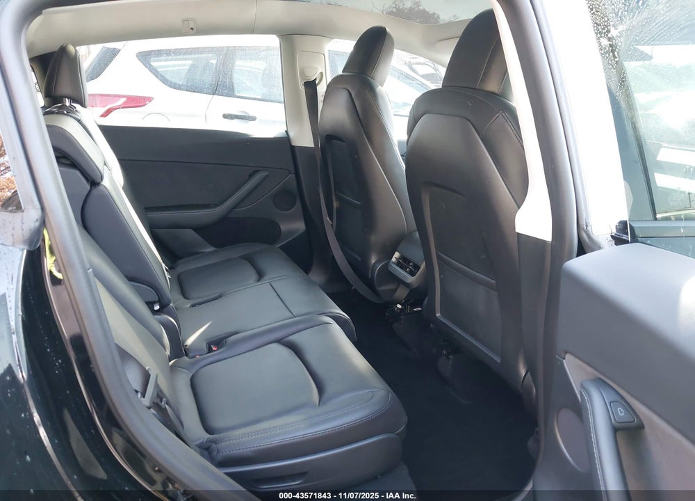 2023 TESLA MODEL Y AWD/LONG RANGE DUAL MOTOR ALL-WHEEL DRIVE VIN: 7SAYGAEEXPF606445