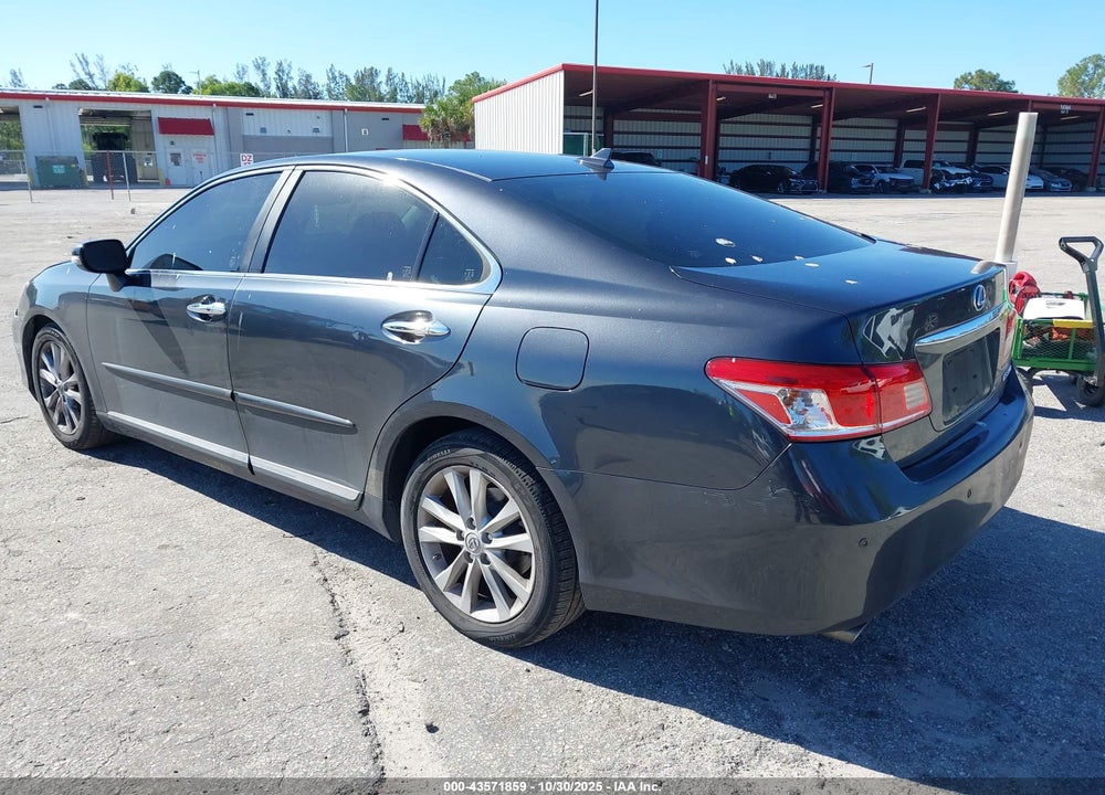 2011 LEXUS ES 350 VIN: JTHBK1EG1B2453564
