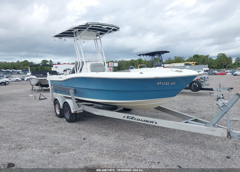 2022 KEY HOPPER BOATS BOAT VIN: CWB00181I122