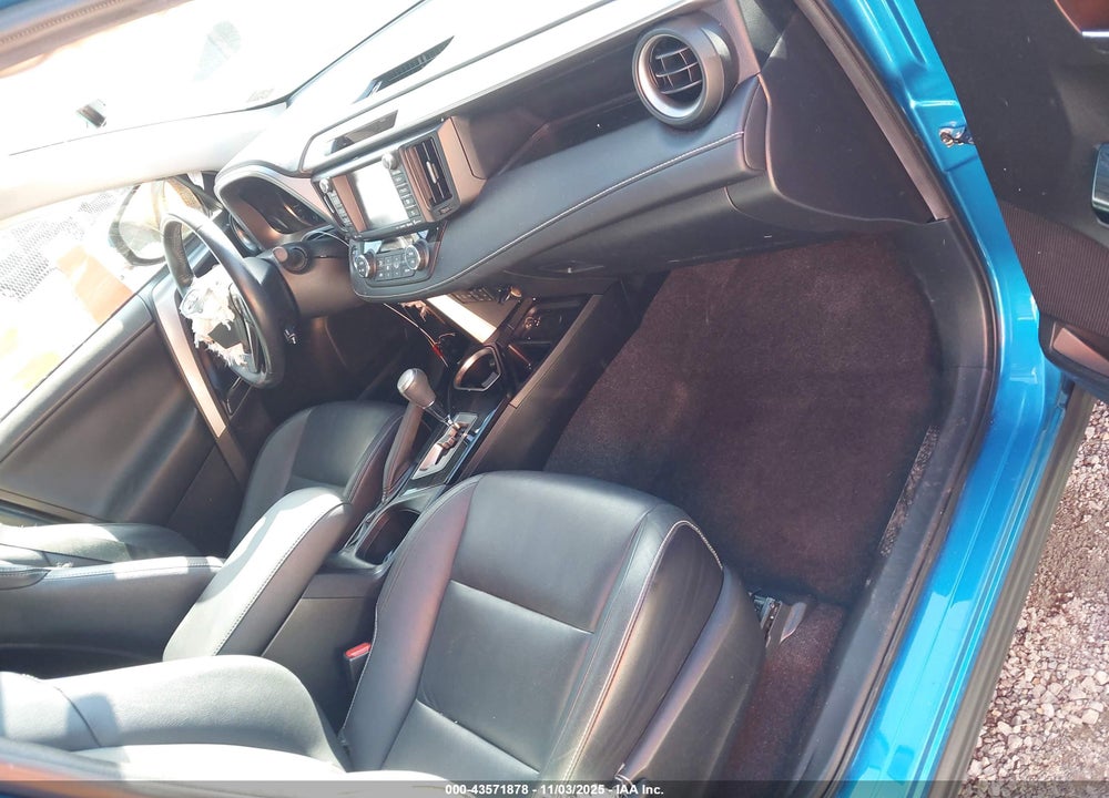 2016 TOYOTA RAV4 HYBRID LIMITED VIN: JTMDJREV2GD018056