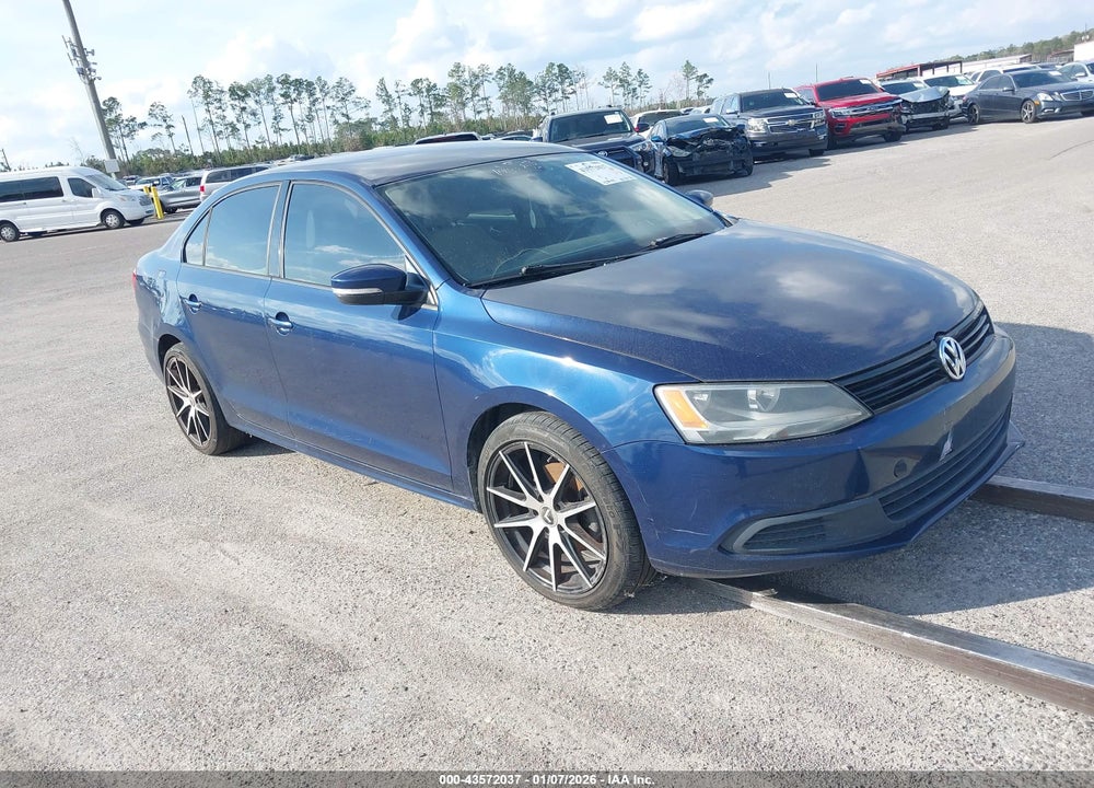 2014 VOLKSWAGEN JETTA 1.8T SE VIN: 3VWD07AJ2EM268695