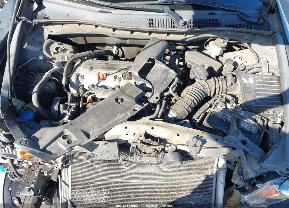 2012 HONDA ACCORD 2.4 LX-P VIN: 1HGCP2F47CA034127