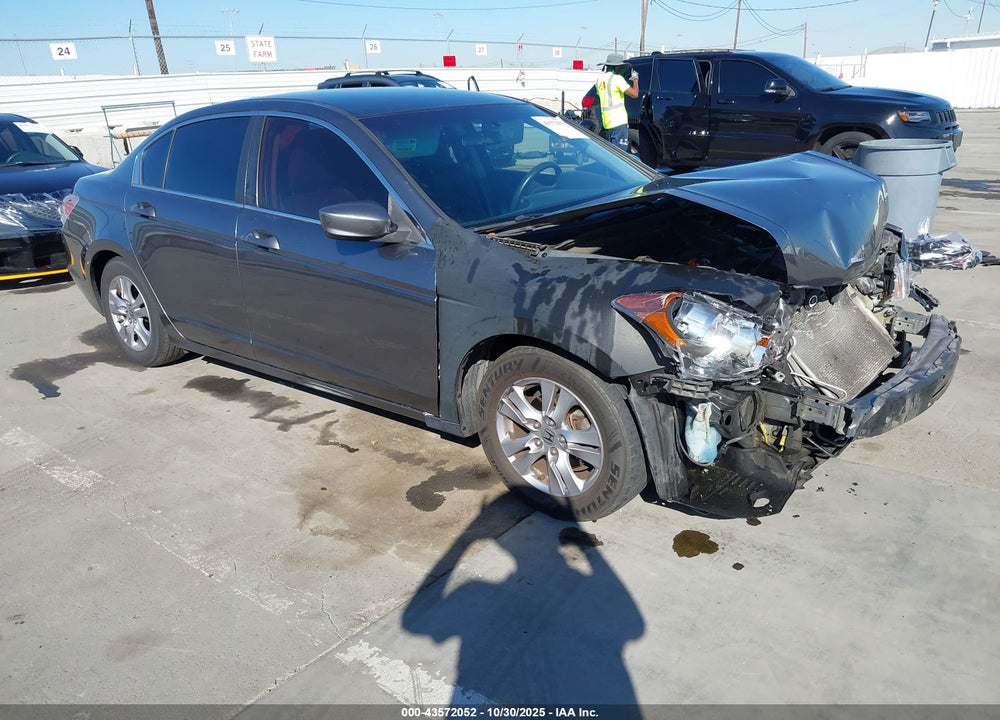 2012 HONDA ACCORD 2.4 LX-P VIN: 1HGCP2F47CA034127