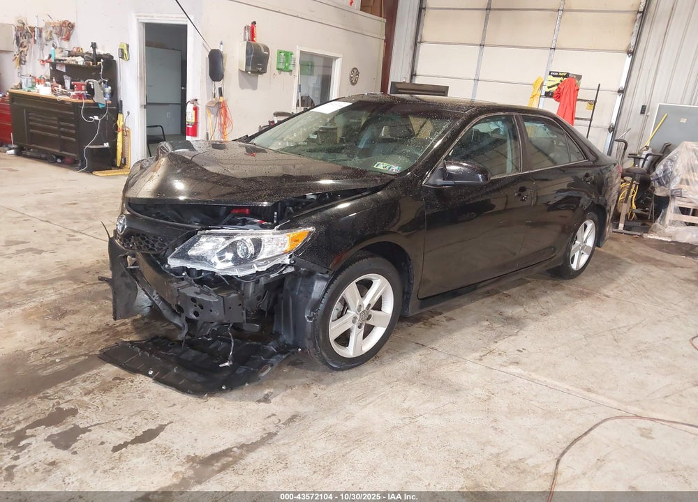 2014 TOYOTA CAMRY SE VIN: 4T1BF1FKXEU415196