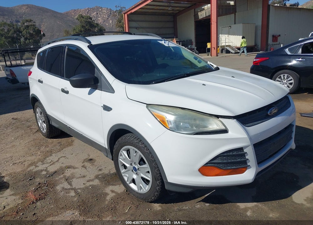 2013 FORD ESCAPE S VIN: 1FMCU0F78DUC56208