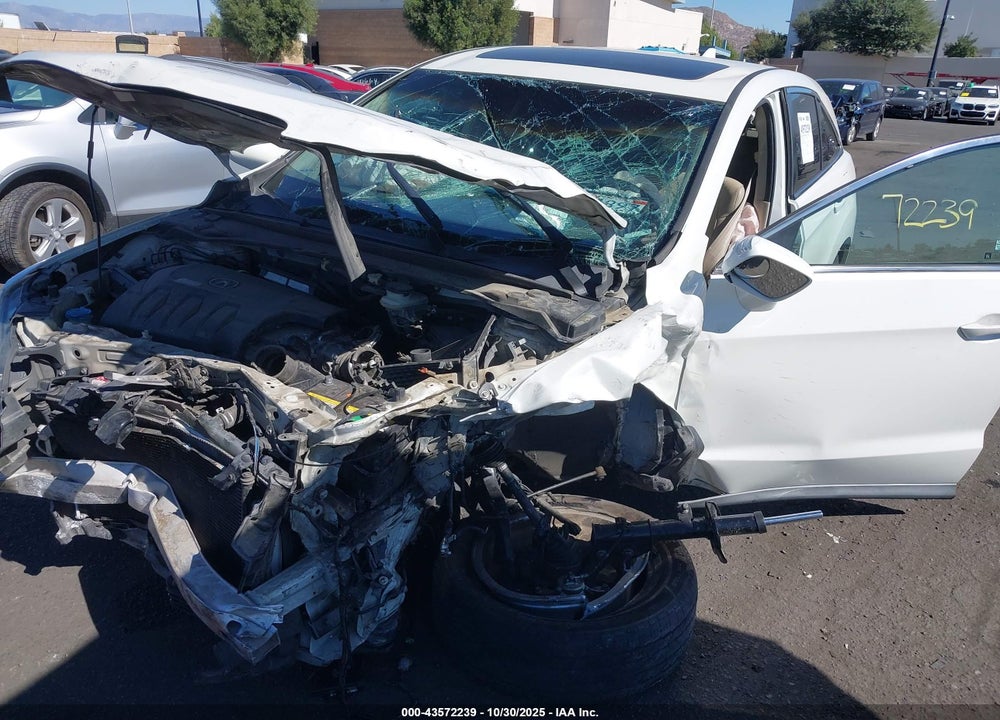 2014 ACURA RDX VIN: 5J8TB3H50EL005117