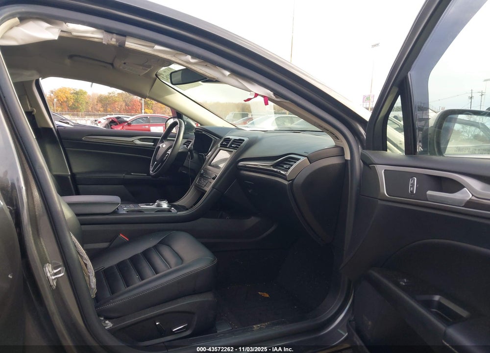 2020 FORD FUSION SEL VIN: 3FA6P0CDXLR122945