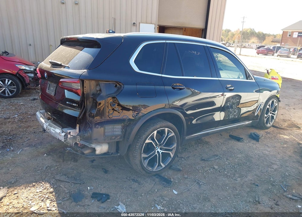 2020 BMW X5 VIN: 5UXCR4C06LLW64813