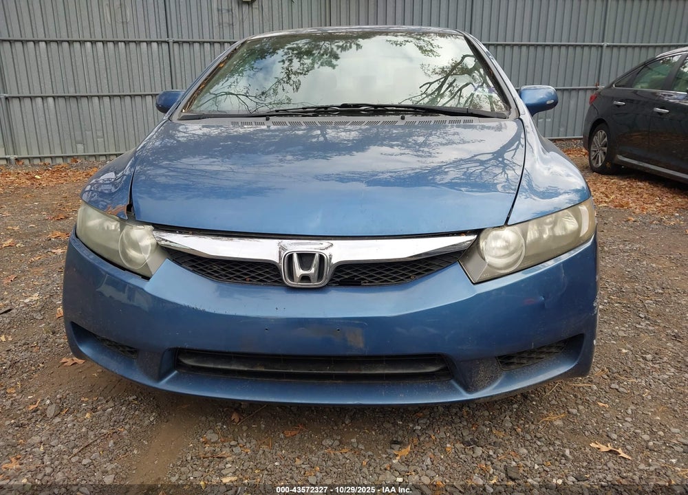 2009 HONDA CIVIC LX VIN: 1HGFA16529L008436