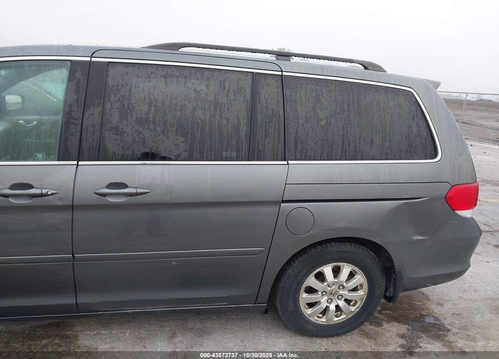 2008 HONDA ODYSSEY EX-L VIN: 5FNRL38618B102400