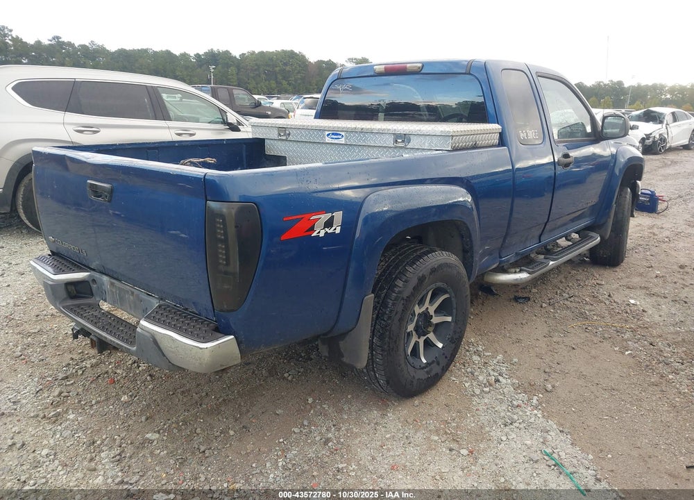 2005 CHEVROLET COLORADO LS VIN: 1GCDT196058244634