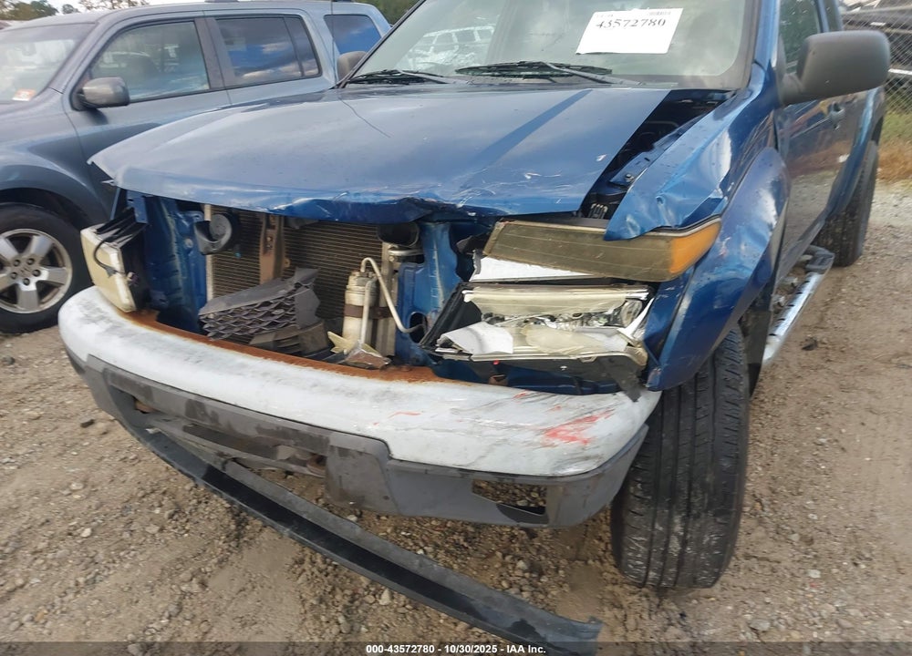 2005 CHEVROLET COLORADO LS VIN: 1GCDT196058244634