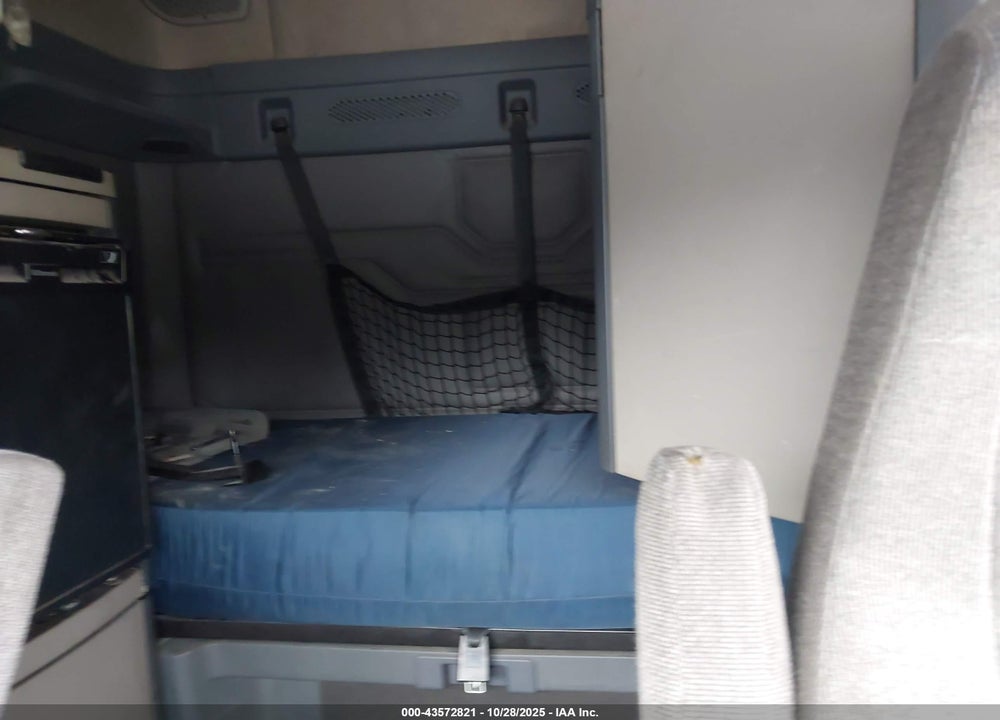2013 FREIGHTLINER CASCADIA 125 VIN: 3AKJGLDR1DSFF1421