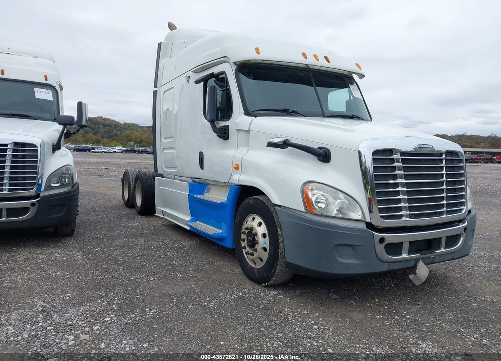 2013 FREIGHTLINER CASCADIA 125 VIN: 3AKJGLDR1DSFF1421