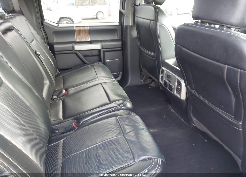 2019 FORD F-150 LARIAT VIN: 1FTEW1E43KFB21921