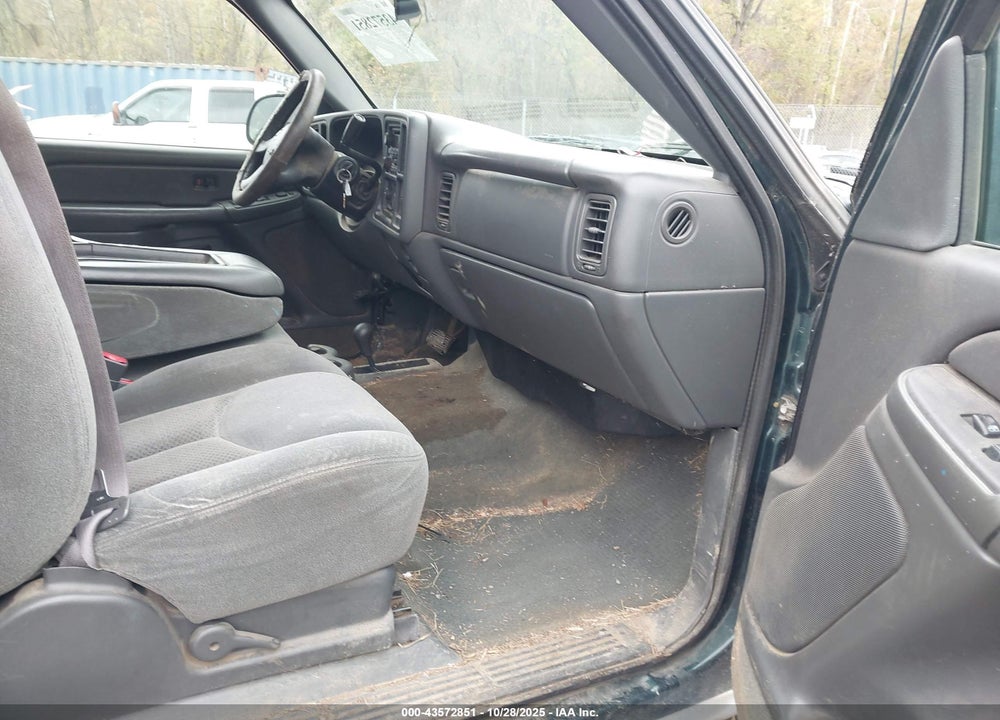 2004 CHEVROLET SILVERADO 1500 Z71 VIN: 2GCEK19T441126956