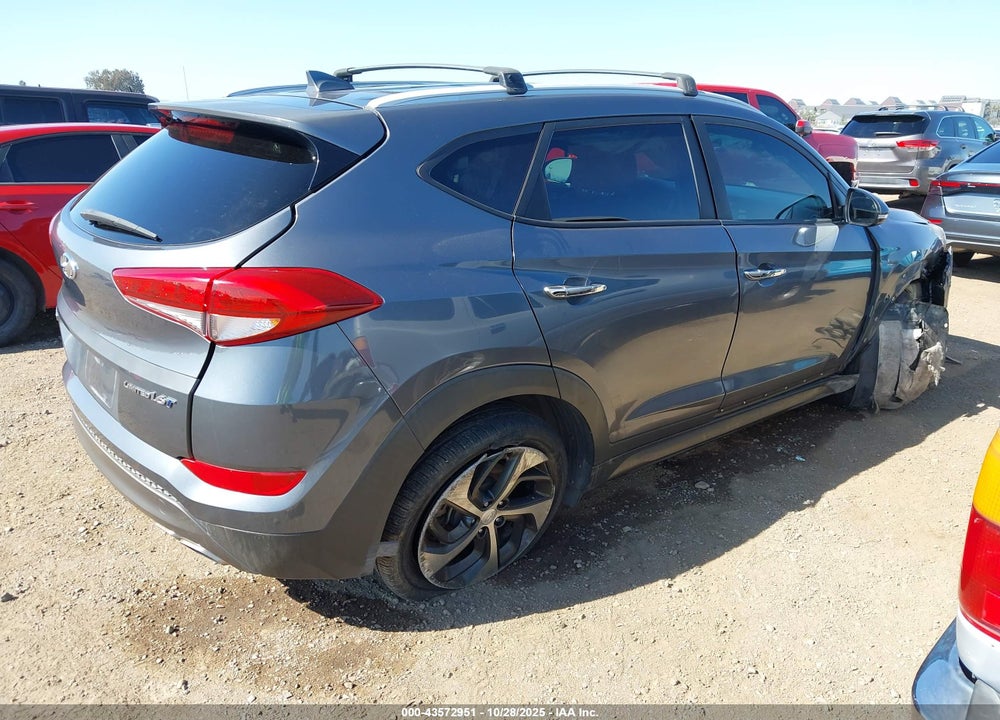 2016 HYUNDAI TUCSON LIMITED VIN: KM8J33A26GU250273