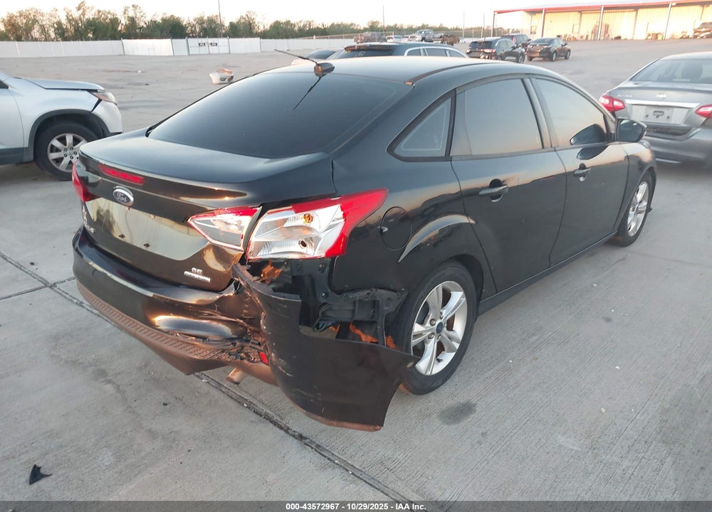 2014 FORD FOCUS SE VIN: 1FADP3F22EL195862