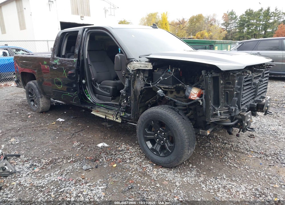 2017 CHEVROLET SILVERADO 1500 2LT VIN: 1GCVKREC7HZ321595