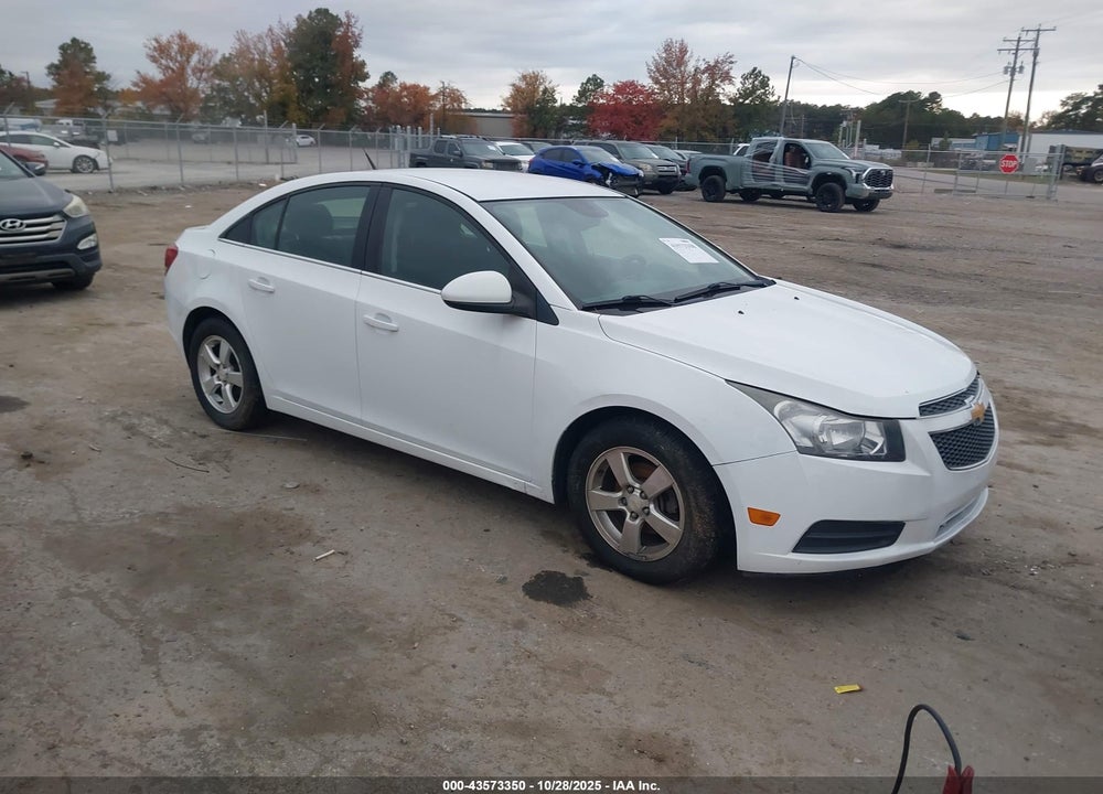 2014 CHEVROLET CRUZE 1LT AUTO VIN: 1G1PC5SB2E7401106