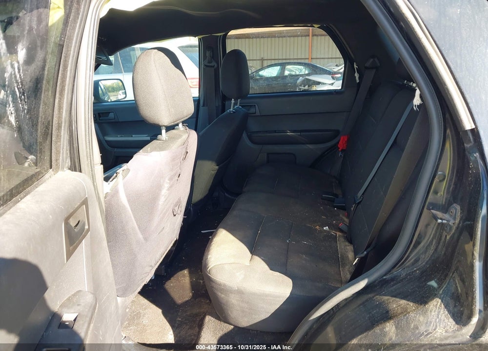 2008 FORD ESCAPE VIN: 1FMCU03Z38KE30483