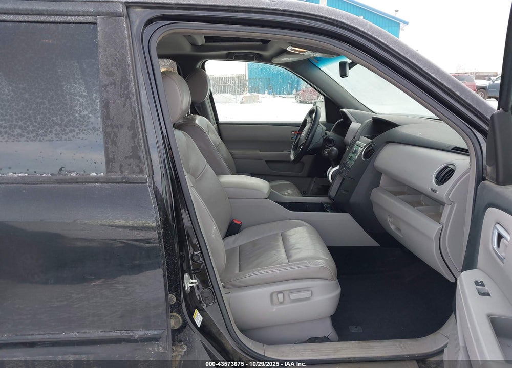2009 HONDA PILOT EX-L VIN: 5FNYF48519B048677