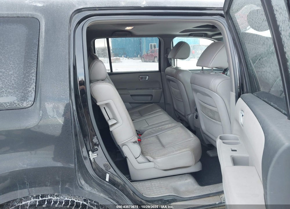 2009 HONDA PILOT EX-L VIN: 5FNYF48519B048677