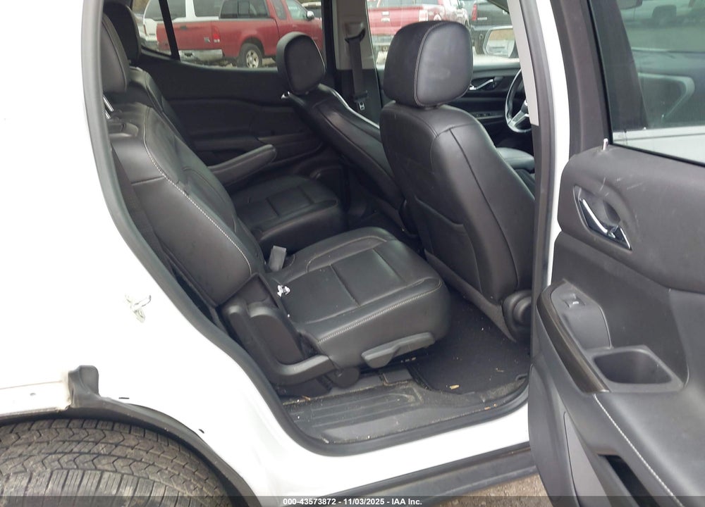2021 GMC ACADIA FWD SLT VIN: 1GKKNMLSXMZ105679
