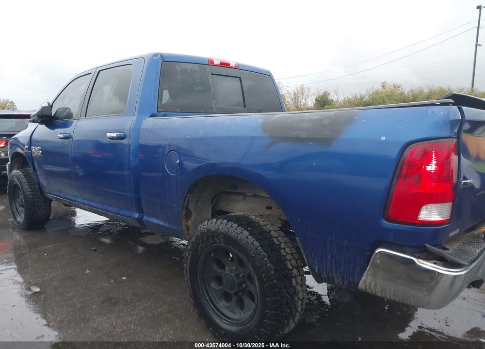 2015 RAM 2500 SLT VIN: 3C6UR5DL4FG610536