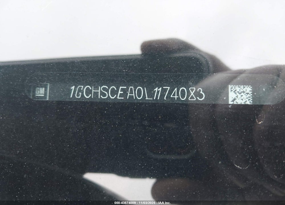 2020 CHEVROLET COLORADO 2WD LONG BOX LT VIN: 1GCHSCEA0L1174083