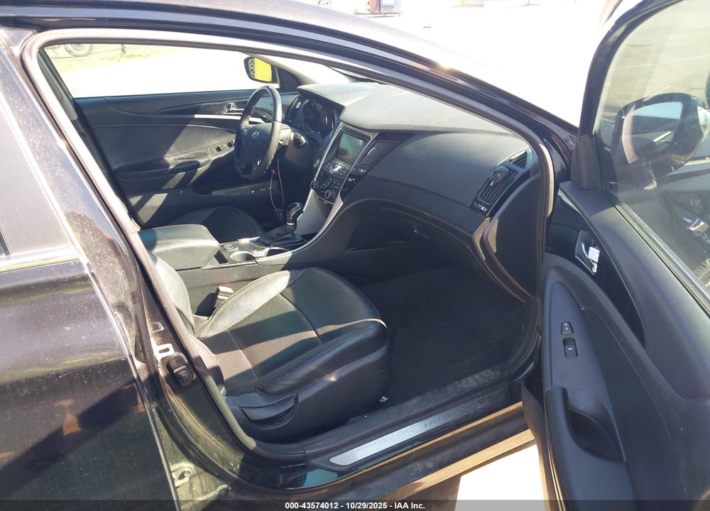2013 HYUNDAI SONATA LIMITED VIN: 5NPEC4AC3DH639219
