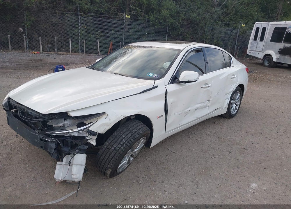 2017 INFINITI Q50 3.0T PREMIUM VIN: JN1EV7AR7HM834304