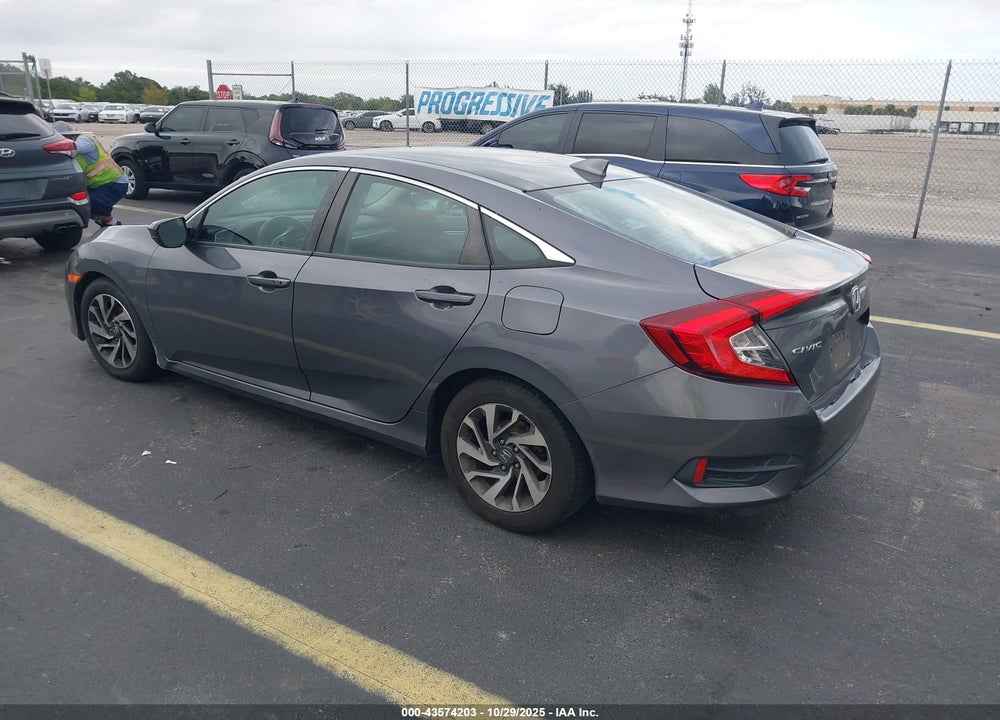 2018 HONDA CIVIC EX VIN: 2HGFC2F88JH527454