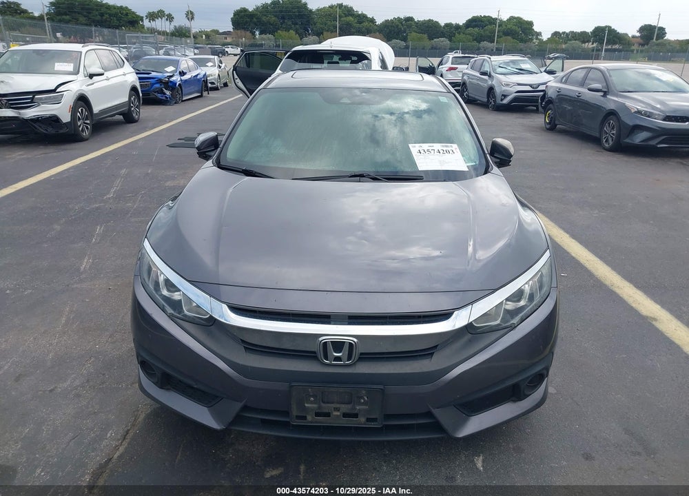 2018 HONDA CIVIC EX VIN: 2HGFC2F88JH527454