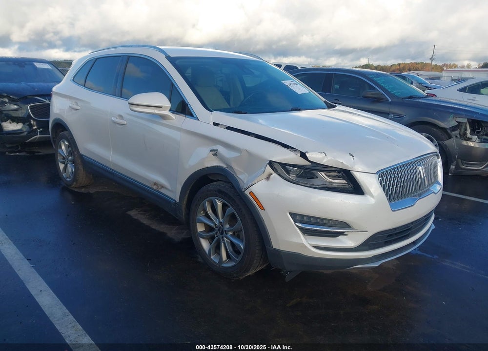 2019 LINCOLN MKC SELECT VIN: 5LMCJ2C97KUL09999