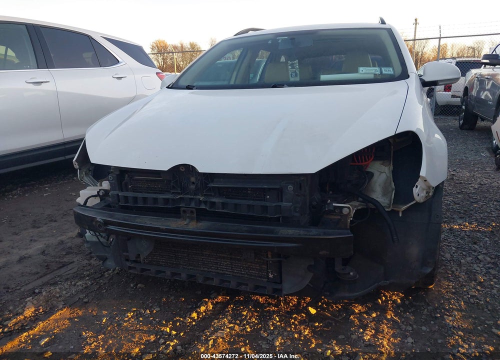 2014 VOLKSWAGEN JETTA SPORTWAGEN 2.0L TDI VIN: 3VWPL7AJ9EM623432
