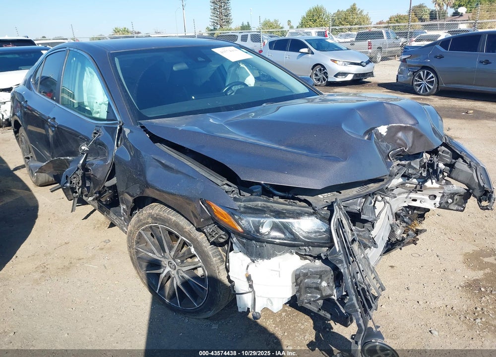2022 TOYOTA CAMRY SE VIN: 4T1G11AK0NU627326
