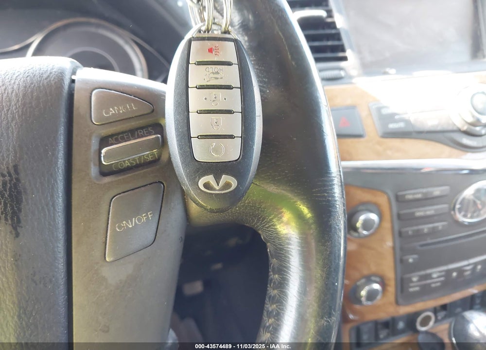 2014 INFINITI QX80 VIN: JN8AZ2NE6E9067610