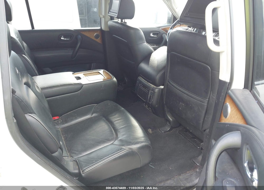 2014 INFINITI QX80 VIN: JN8AZ2NE6E9067610