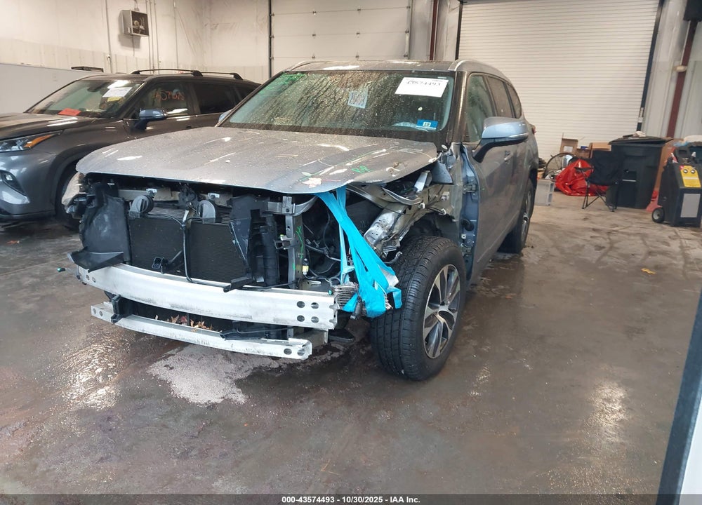 2021 TOYOTA HIGHLANDER VIN: 5TDHZRBH0MS057639