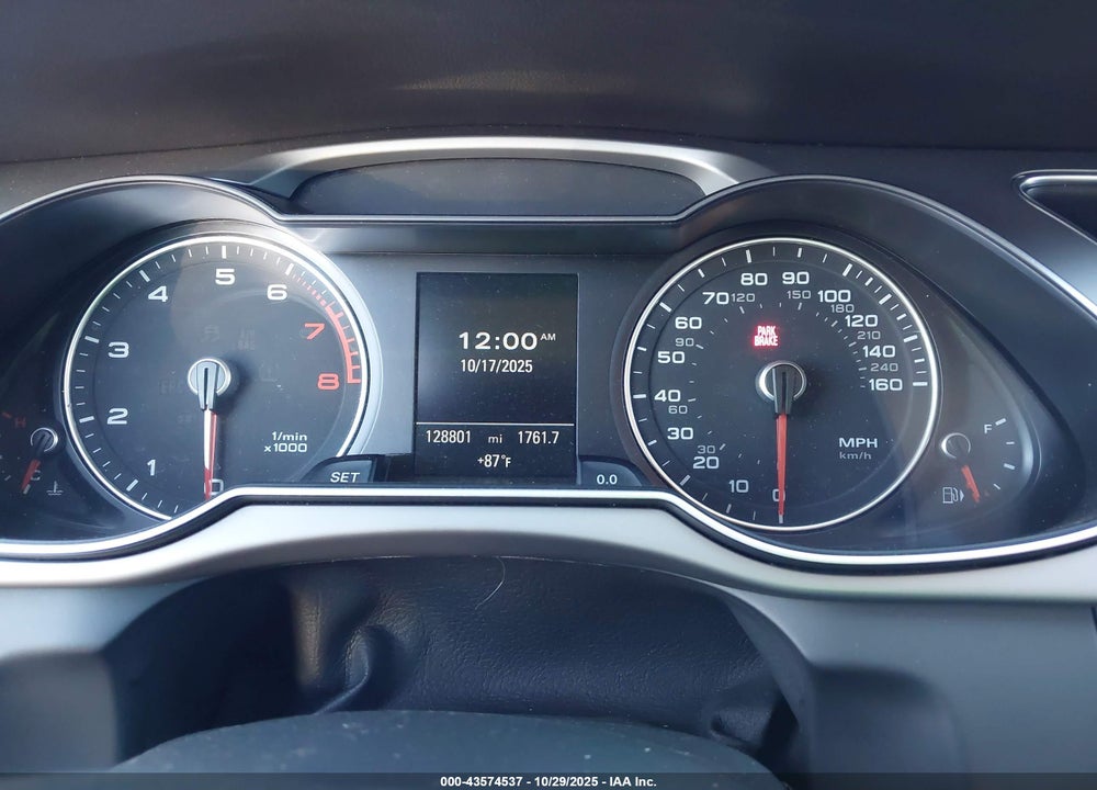 2015 AUDI A4 VIN: WAUDFAFL0FN018479