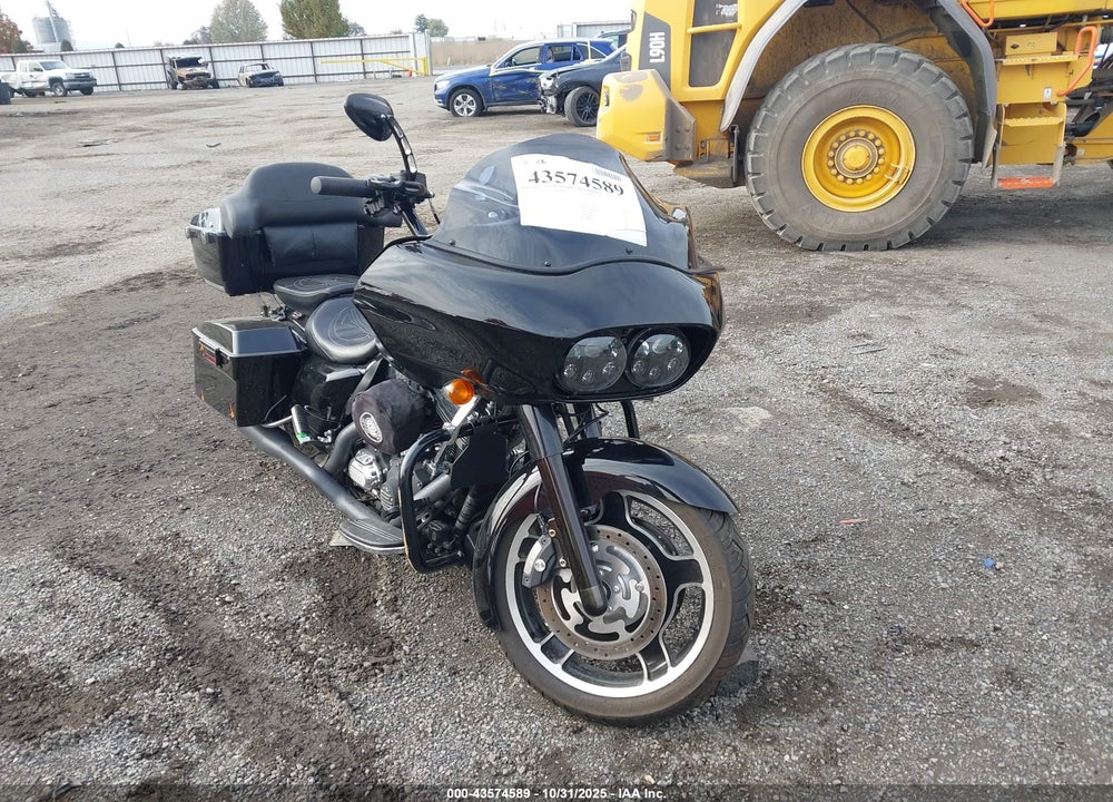 2012 HARLEY-DAVIDSON FLTRX ROAD GLIDE CUSTOM VIN: 1HD1KHM18CB648984