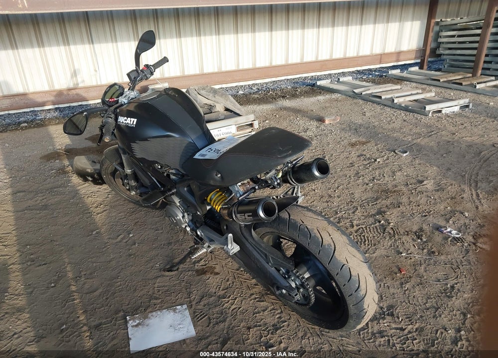 2009 DUCATI MONSTER 696 VIN: ZDM1RADN19B010418