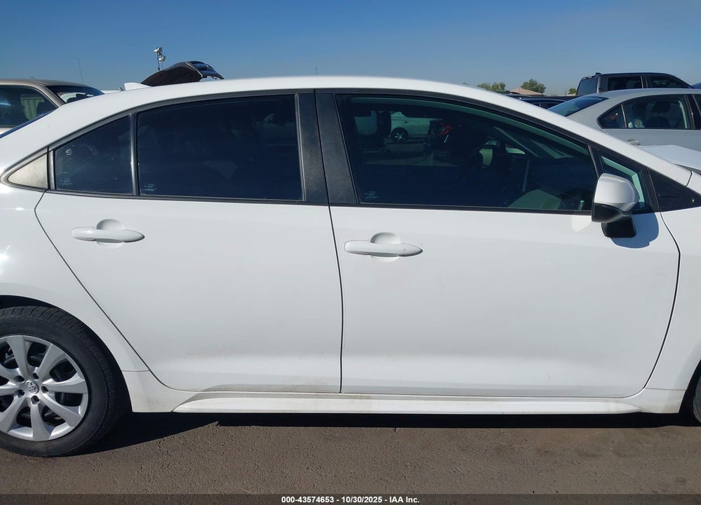 2020 TOYOTA COROLLA LE VIN: 5YFEPRAE2LP068455