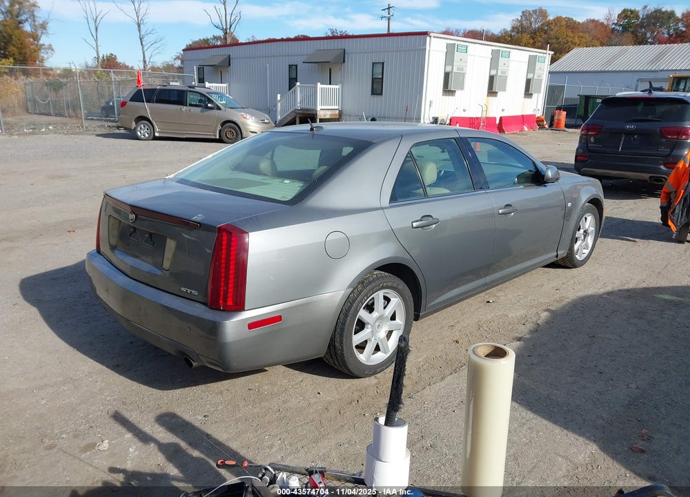 2006 CADILLAC STS V6 VIN: 1G6DW677760107757