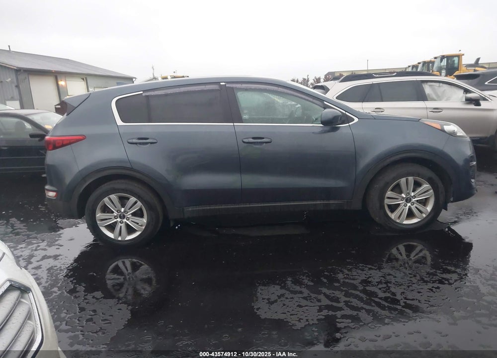 2017 KIA SPORTAGE LX VIN: KNDPM3AC3H7137367