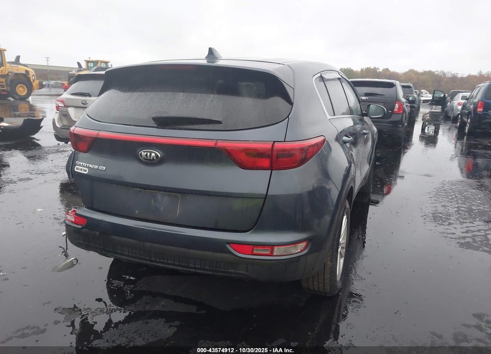 2017 KIA SPORTAGE LX VIN: KNDPM3AC3H7137367