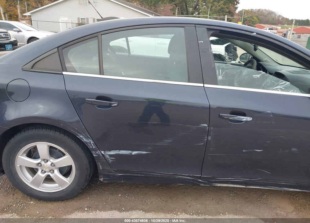 2015 CHEVROLET CRUZE 1LT AUTO VIN: 1G1PC5SBXF7177438