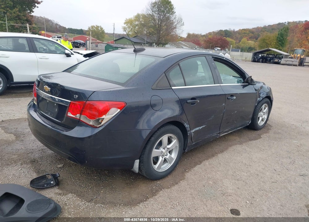 2015 CHEVROLET CRUZE 1LT AUTO VIN: 1G1PC5SBXF7177438